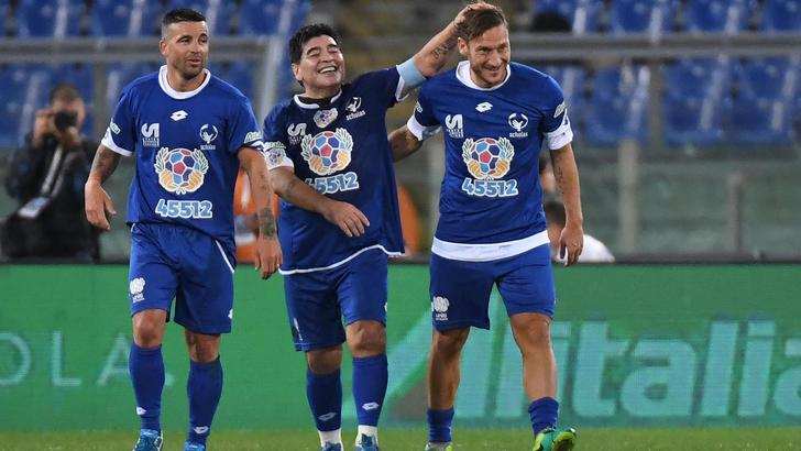 Show tra numeri 10 all’Olimpico. Emozioni uniche ad alta tensione