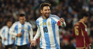 Messi in lacrime nella sua ultima in casa con l’Argentina, il Milan saluta Bennacer, Kostić si prende la Juve