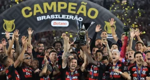 Il Flamengo vince il campionato, Lobotka si ferma mentre Dybala smaltisce la febbre e si allena