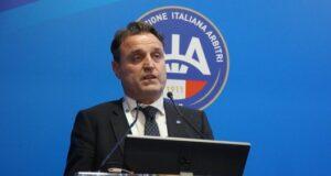 Zappi resta fuori dall’AIA, l’Atalanta valuta la posizione di Palladino, Mourinho indica i nomi per Nazionale e Figc Antonio Zappi
