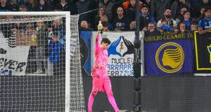 Motta para 4 rigori e manda la Lazio in finale, Lamine Yamal si fa male e il Chelsea esonera Rosenior